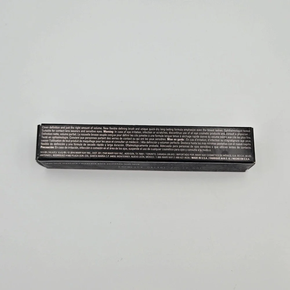 Mary Kay Lash Love Mascara - I Love Black #041481 - unused in‎ box - .28 oz